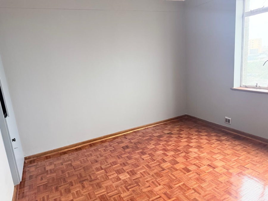 2 Bedroom Property for Sale in Port Elizabeth Central Eastern Cape